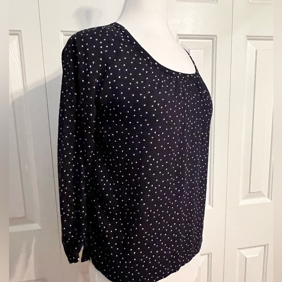 Loft XSP Navy blouse with white heart details - Picture 2 of 6